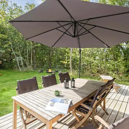 3 Bedroom Awesome In Sjaellands Odde Yderby